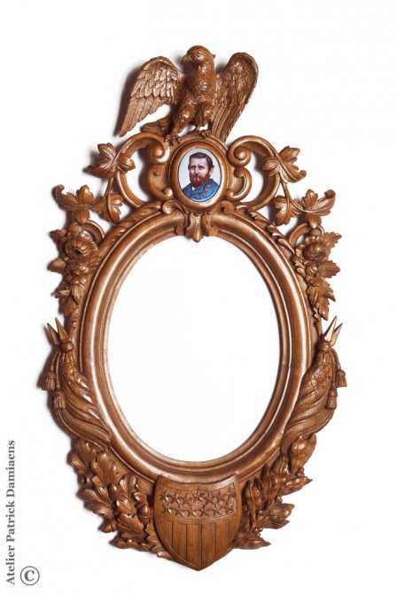 Miroir ovale avec aigle | Miroirs exclusifs sur mesure